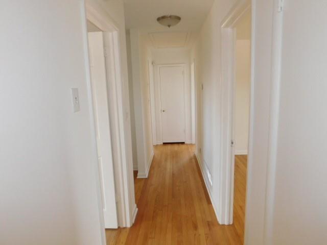 Building Photo - 2407 Summerland Dr
