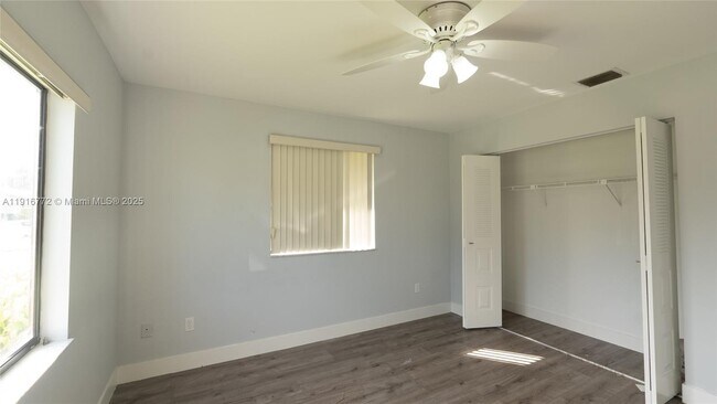 Building Photo - 3115 NW 12th St