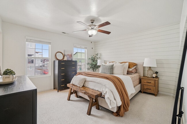 Building Photo - 5387 W Bowstring Way