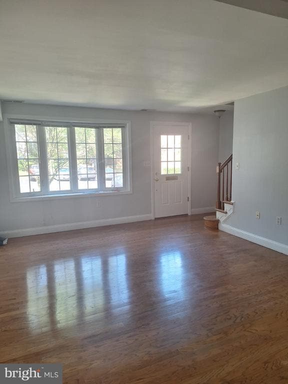 Building Photo - 755 Azalea Dr