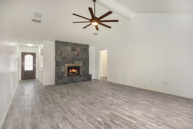 Building Photo - 22515 Colonialgate Dr