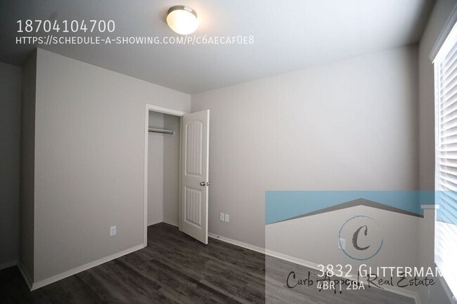 Building Photo - 3832 Glitterman-