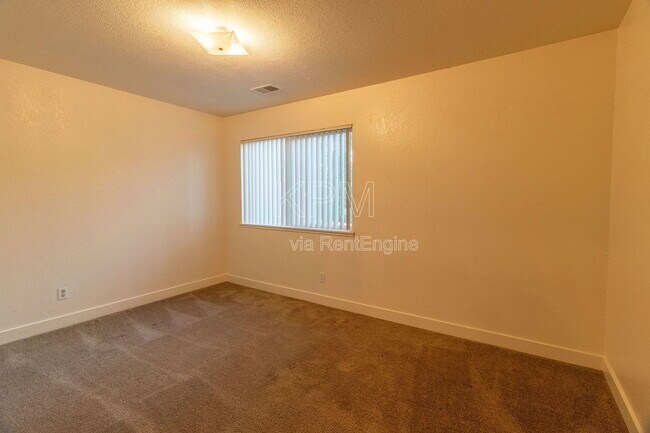 Building Photo - 4609 Da Vinci Dr