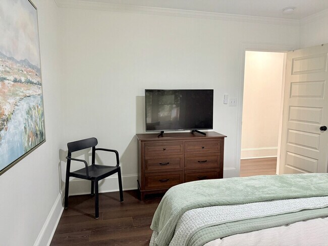 Building Photo - 2936 Oceola St