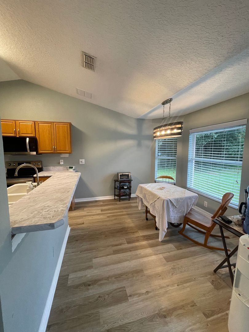 Building Photo - 5906 Diamond Ct