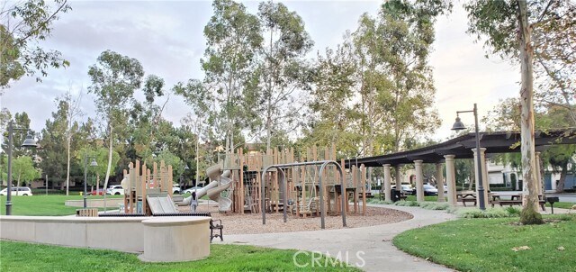 Building Photo - 61 Mission Bell