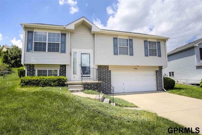 Building Photo - 13520 Westport Cir