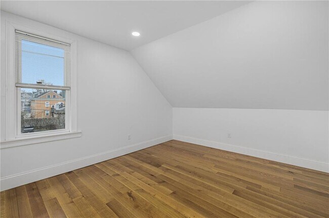 Building Photo - 30 Cypress St