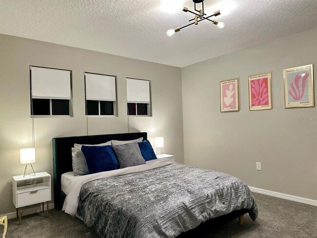 Building Photo - 139 Minniehaha Cir