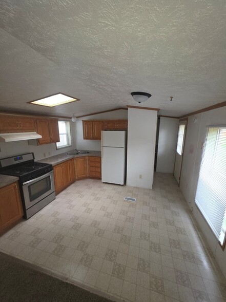 Building Photo - 4745 Marshall Ct