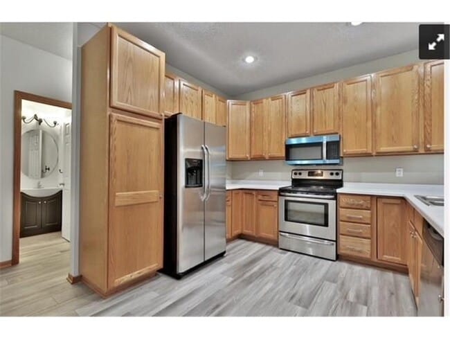 Building Photo - 13903 Erwin Ct