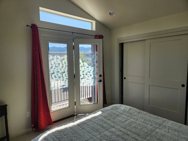 Building Photo - COMING SOON - Lovely Talent home - Can be ...