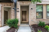 Building Photo - For Rent: Spacious 3-Bedroom Condo in the ...