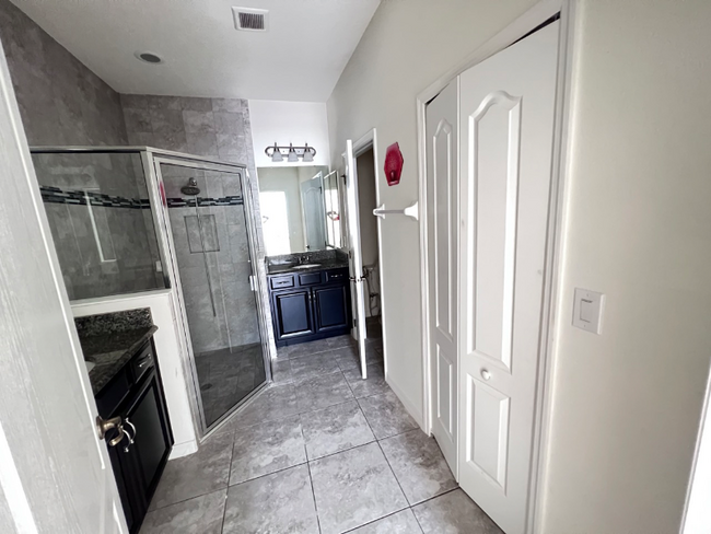 Building Photo - 416 Red Rose Ln