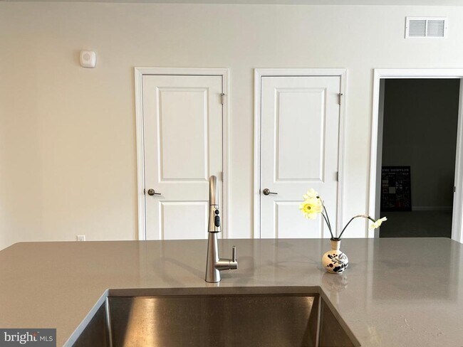 Building Photo - 1 Culvert Dr