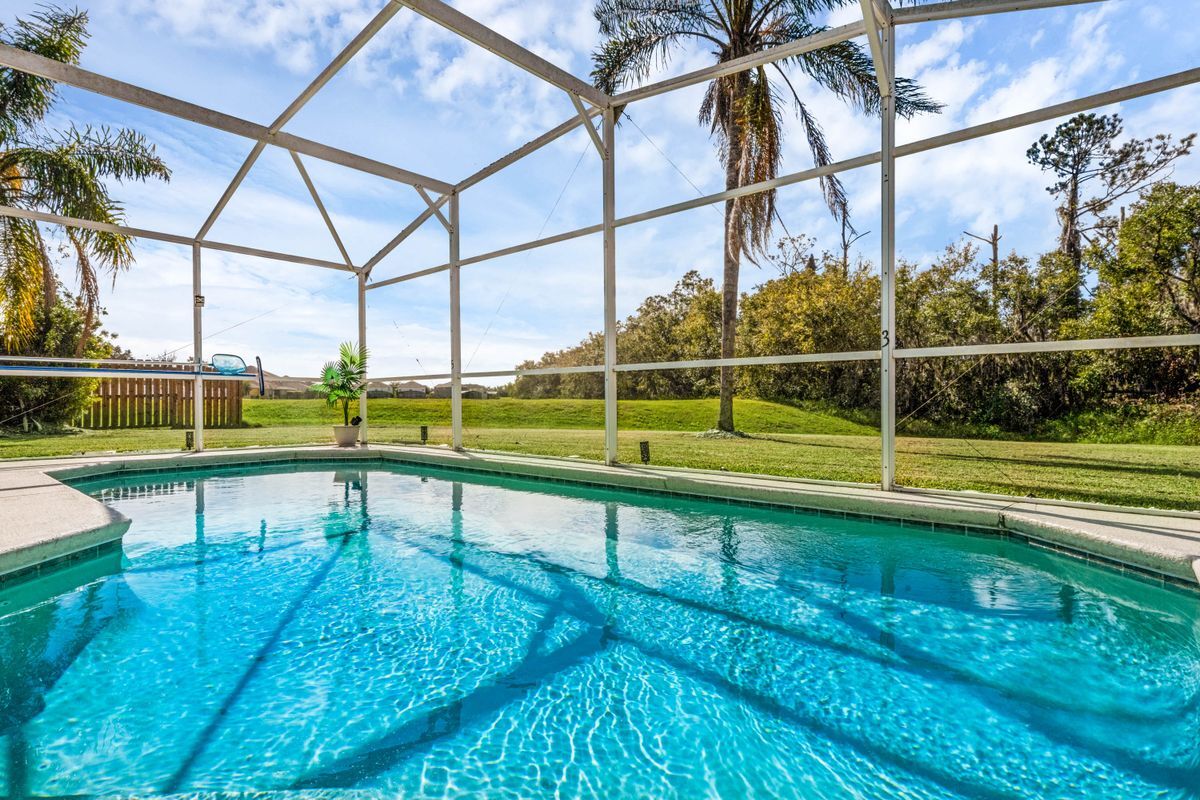 Building Photo - 2636 Willow Glen Cir