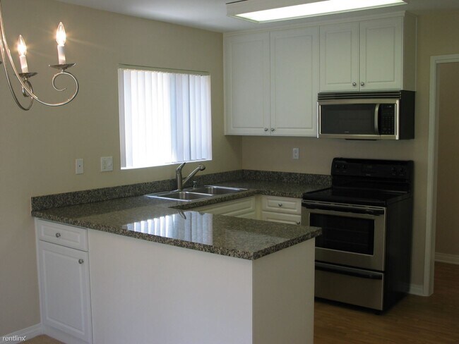Building Photo - 3 br, 2 bath Condo - Waterbridge