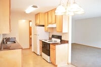 Building Photo - Two Bedroom Appaloosa Suite