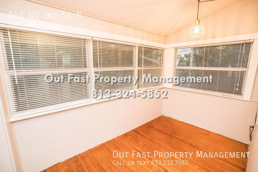 Building Photo - 541 1/2 2nd St. N