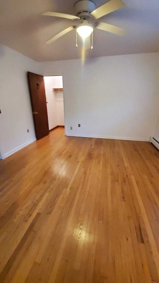 Harbortree Apartments New London, CT Apartment Finder