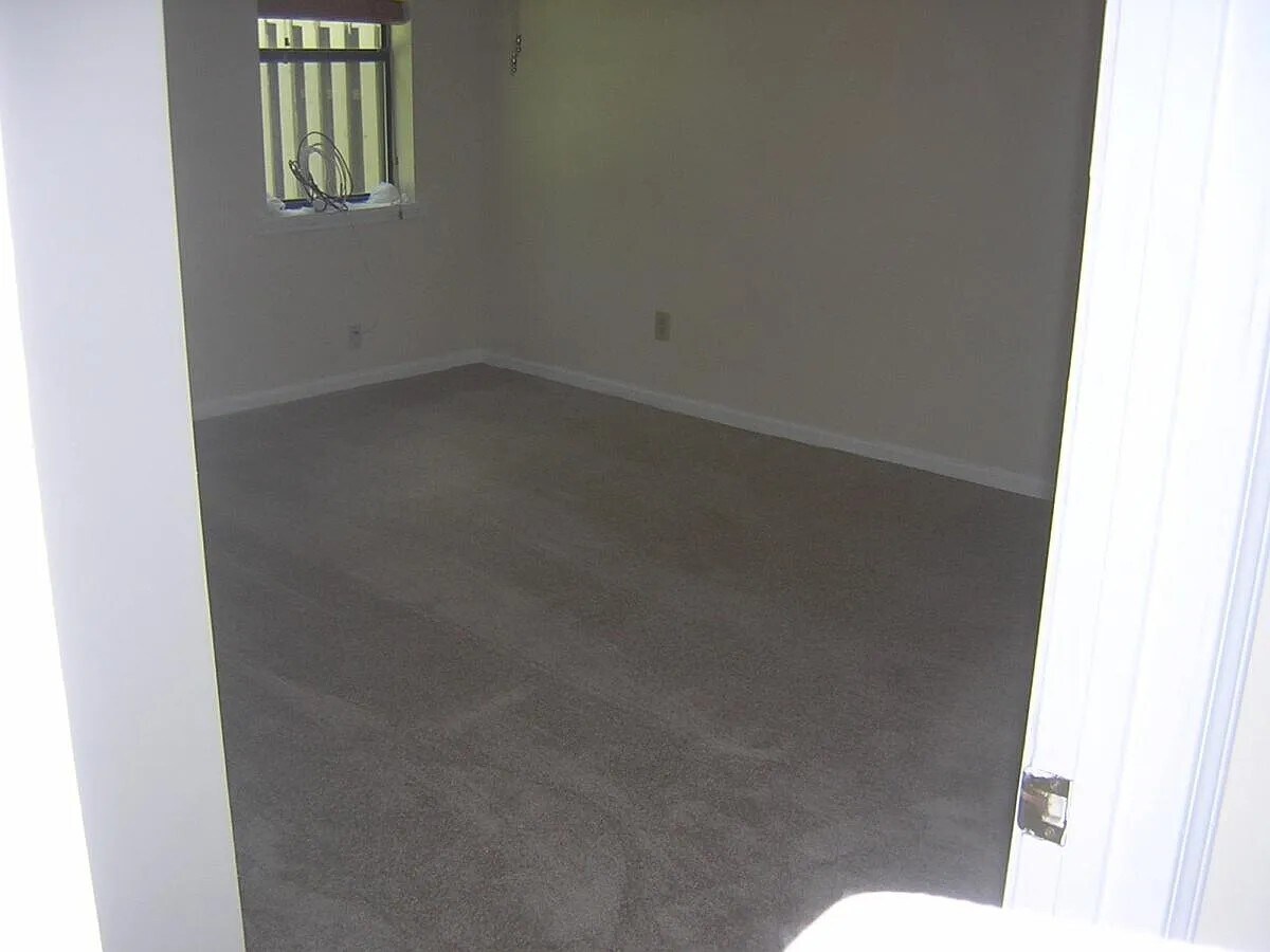 Building Photo - 133 Sandalwood Cir