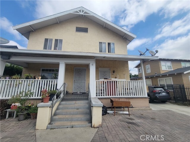 Building Photo - 2047 Cambridge St