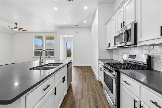 Building Photo - 1506 Calcot Ln
