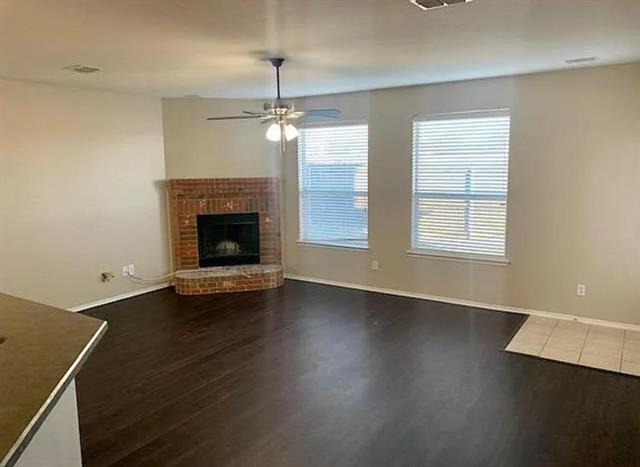 Building Photo - 420 Sandy Creek Dr