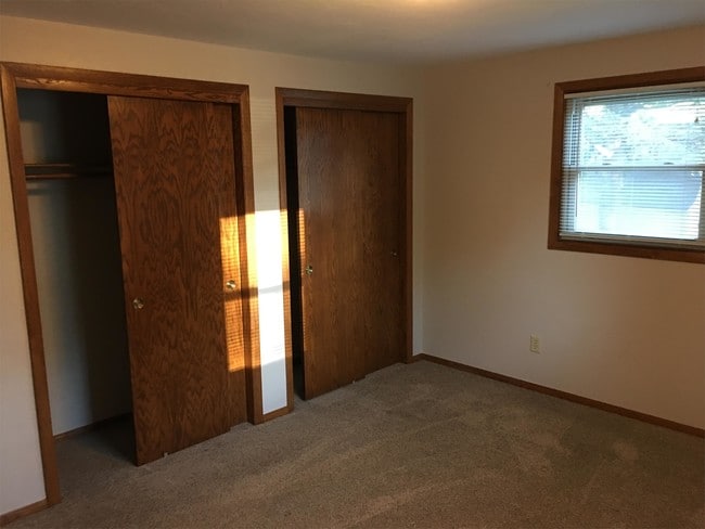 Building Photo - 2100 Kay Marie Rd