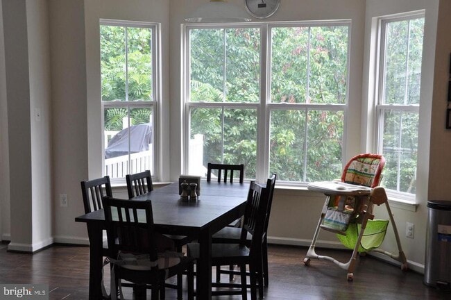 Building Photo - 1309 Yates Cir