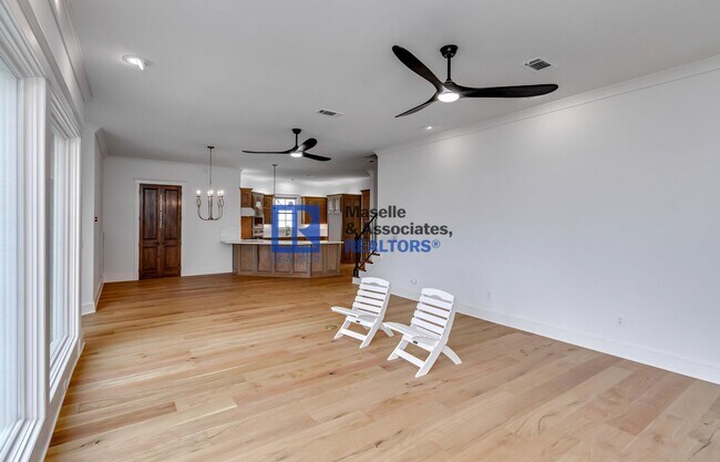 Building Photo - 1418 Windrose Dr