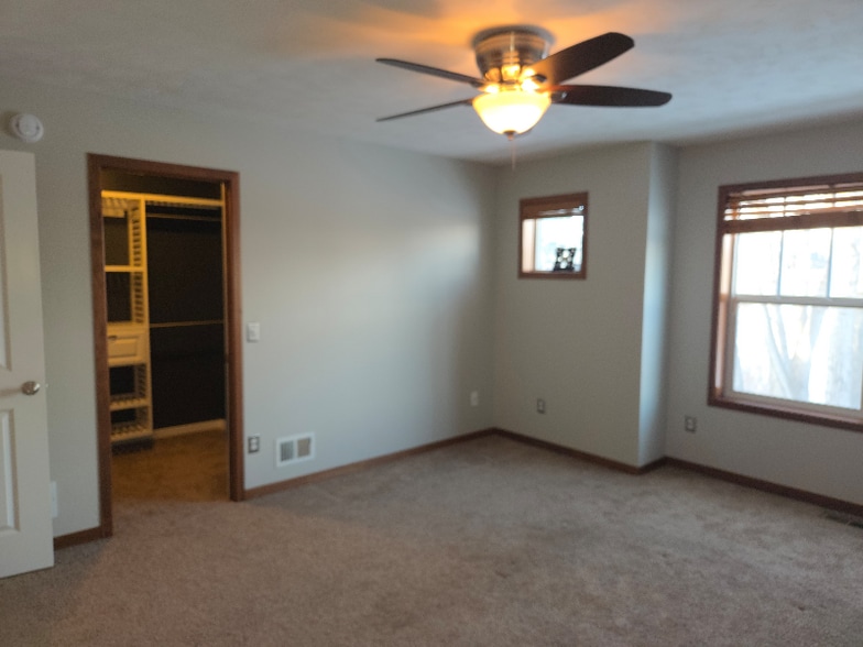 Building Photo - 12263 Xylite St NE