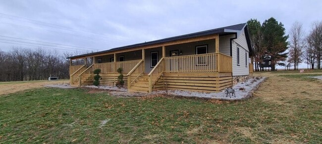 Building Photo - 8780 E Brown Rd