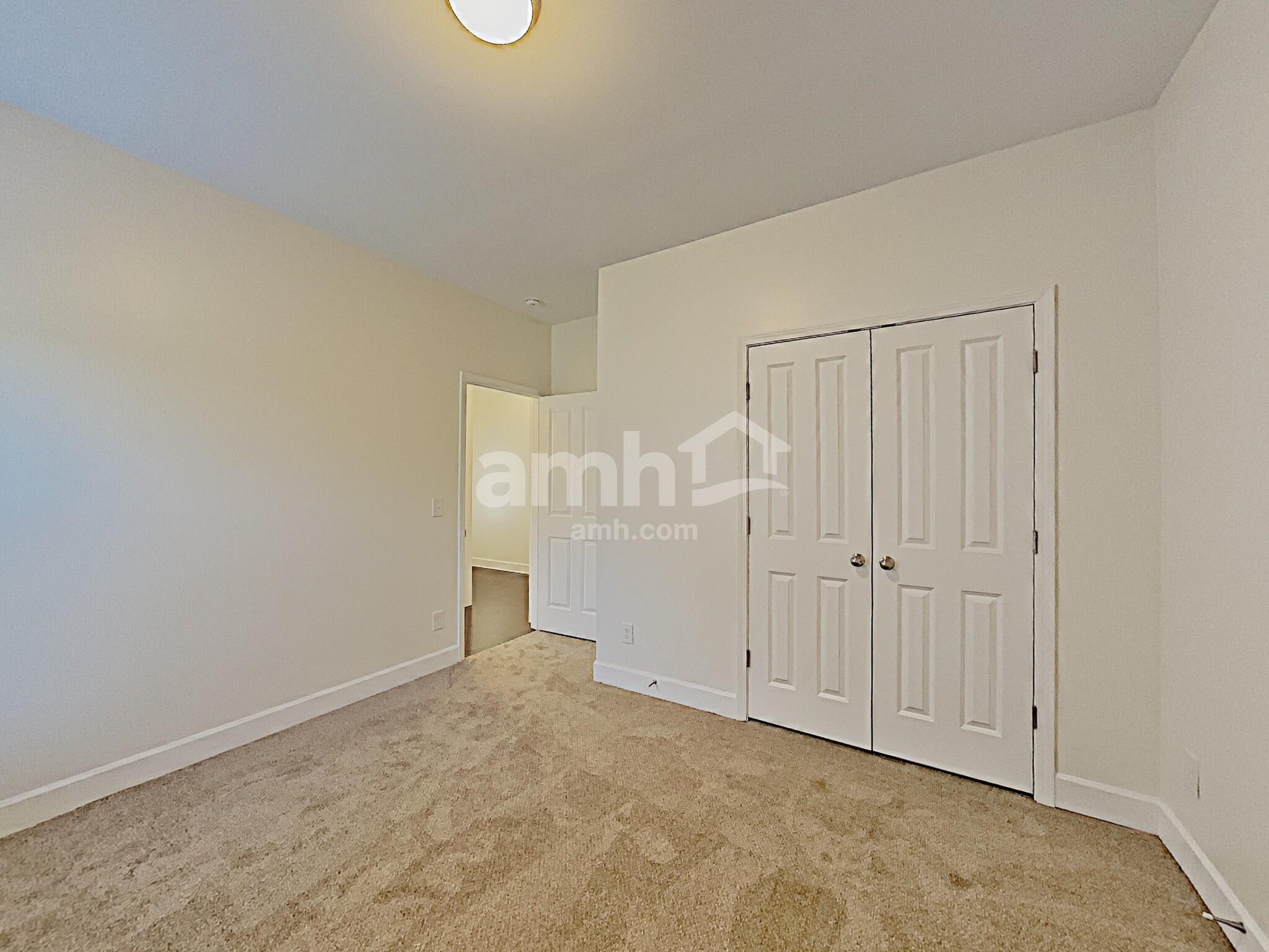 Building Photo - 1172 Frewin St