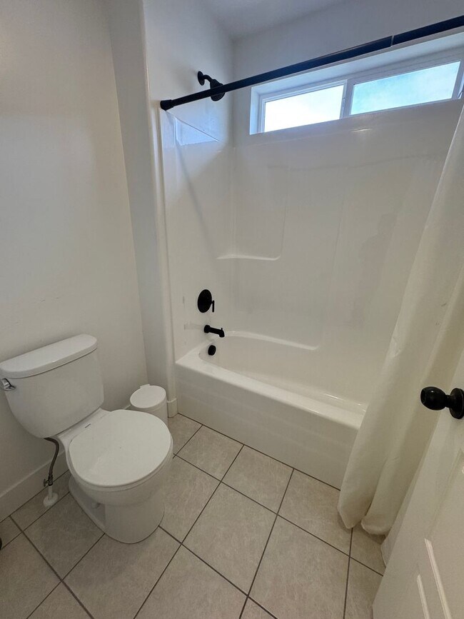 Building Photo - Beautiful Saratoga Springs home for rent!