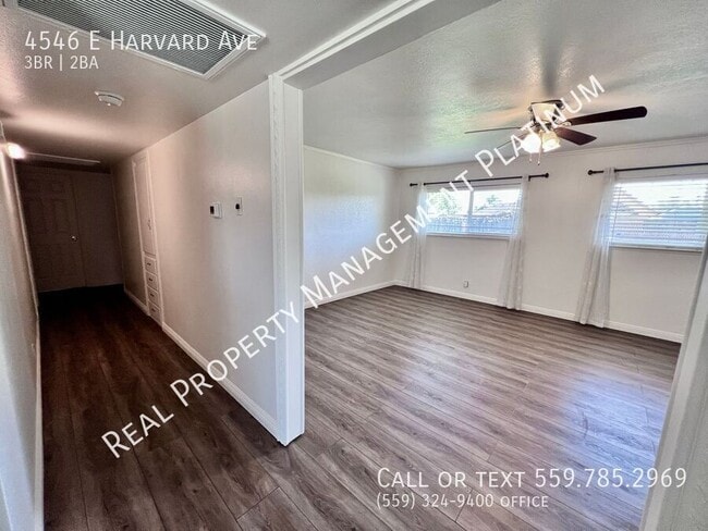 Building Photo - 4546 E Harvard Ave