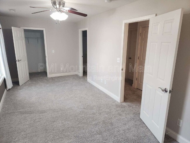 Building Photo - 52 Kirby Rd