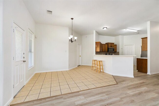 Building Photo - 20122 Goss Hollow Ln
