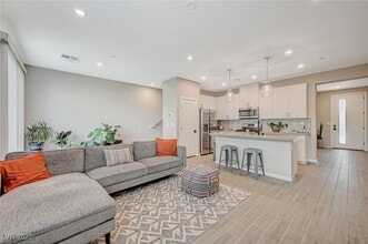 Building Photo - 9276 Desert Pearl Ave