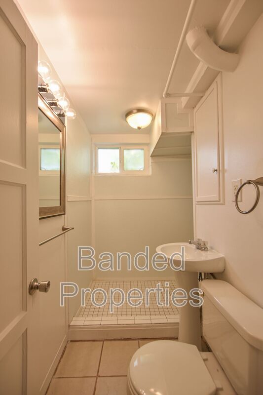 Building Photo - 4739 S 300 W