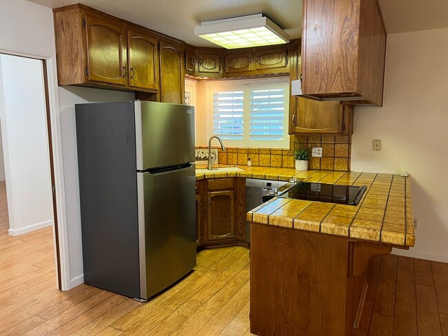 Building Photo - Immaculate 3 bedroom on a court!