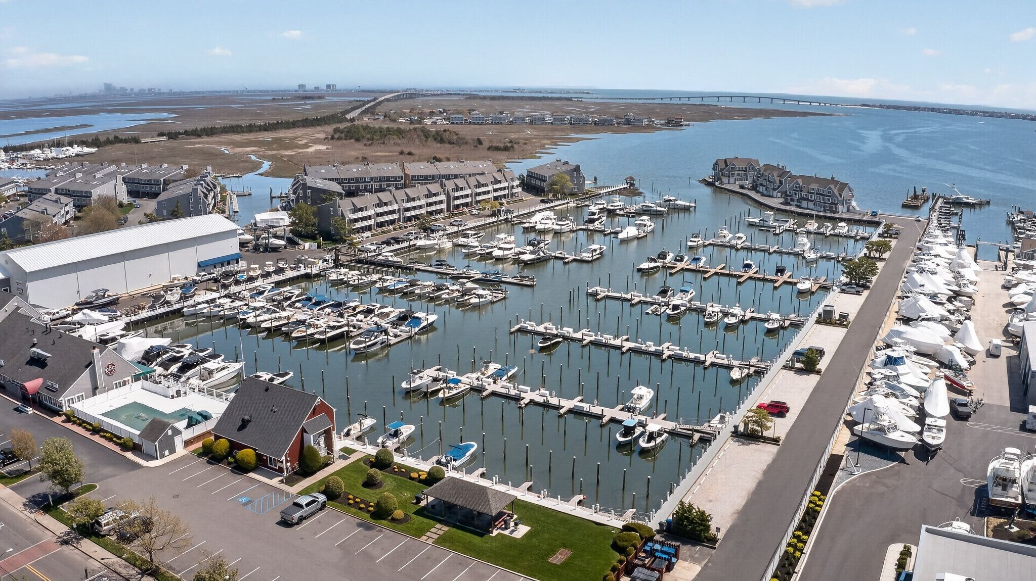 Building Photo - 1401 Harbour Cv S