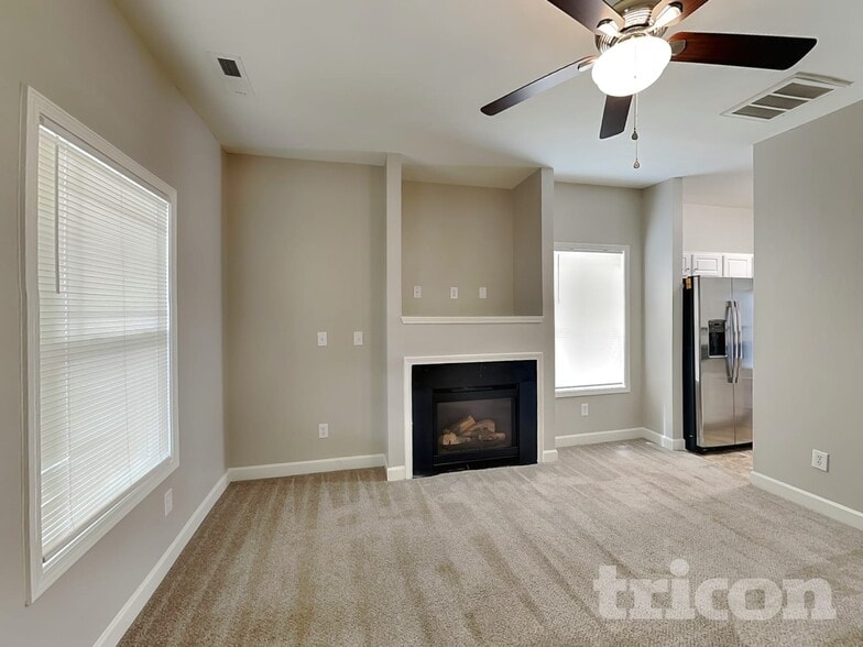 Building Photo - 12405 Walden Lea Dr