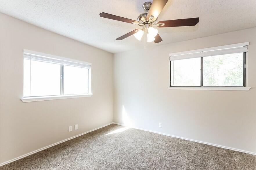 Building Photo - 8374 Slippery Rock