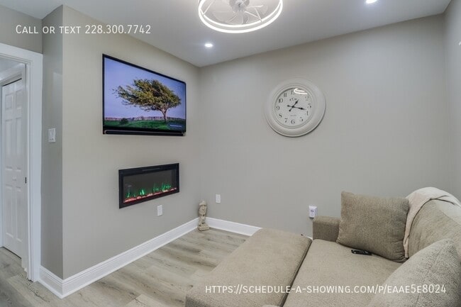 Building Photo - 508 Tasha Dr