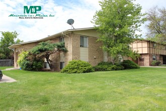 Building Photo - 2909 Sumac St