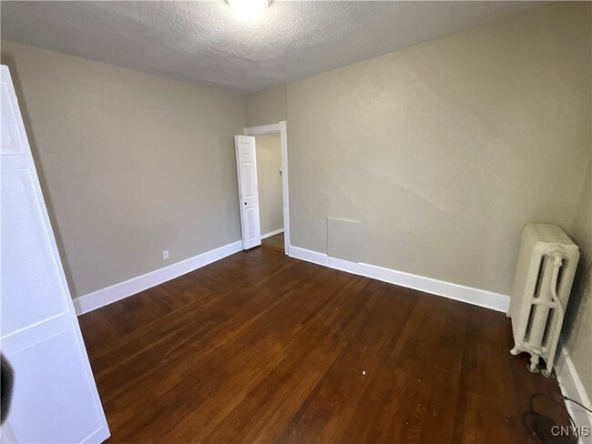 Building Photo - 127 Winslow St