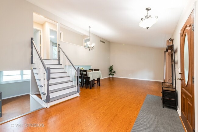 Building Photo - 1716 Paddington Ave