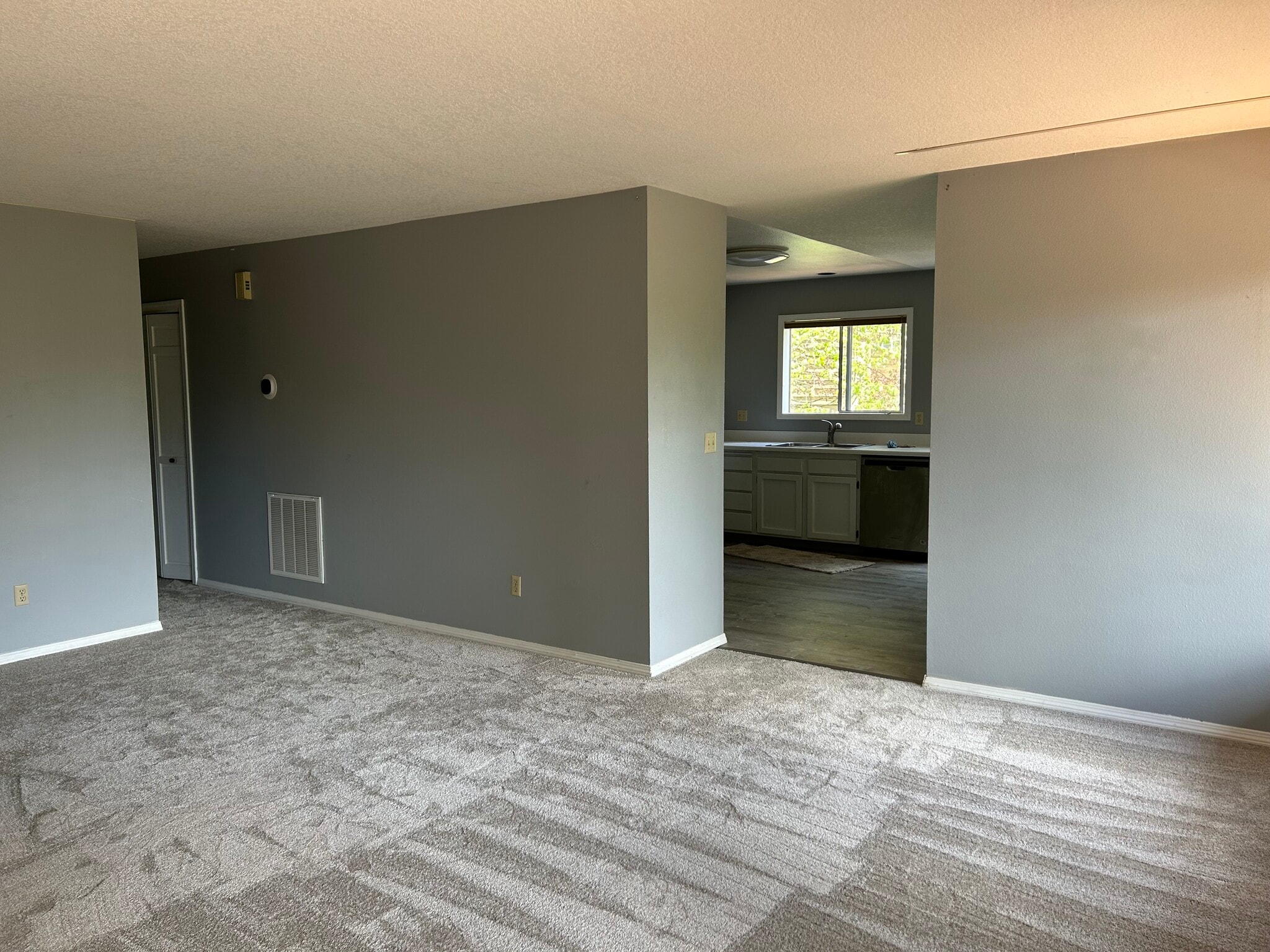 Building Photo - 304 Cervantes