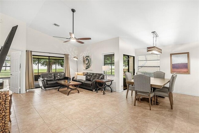 Building Photo - 8055 Burlington Ct